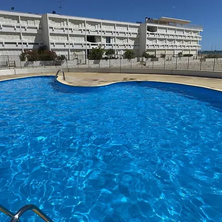 Au Boucanet, Parking - 4 Pers. - Fr-1-874-65 *